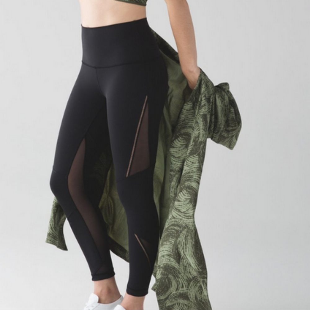 Lululemon Special Edition Highest Times Wanderlust Leggings Black Size 4 Mesh